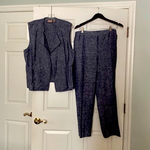 Chicos vest (size 3) and pants (size 2)